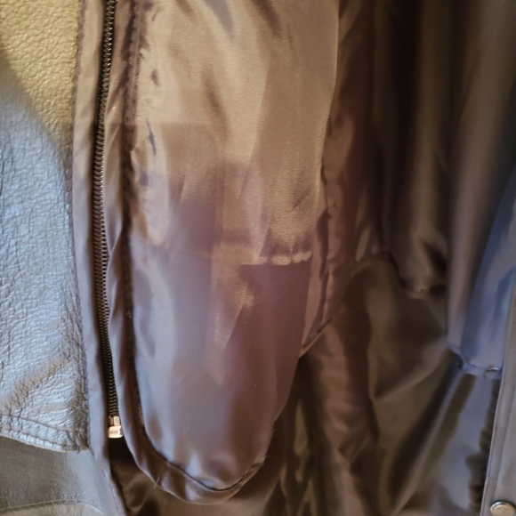 Man leather coat - Picture 4 of 13